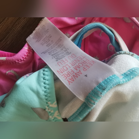 Hatley swimsuit - Picture 3 of 4